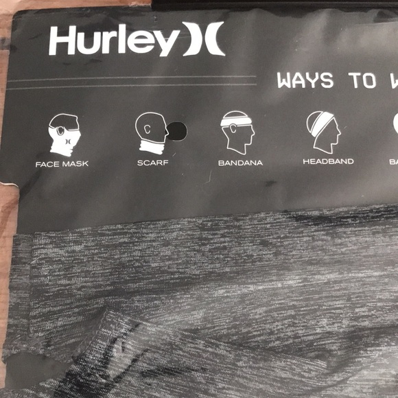 NWT Hurley Multi-Functional Gaiter (face mask) - Picture 2 of 3